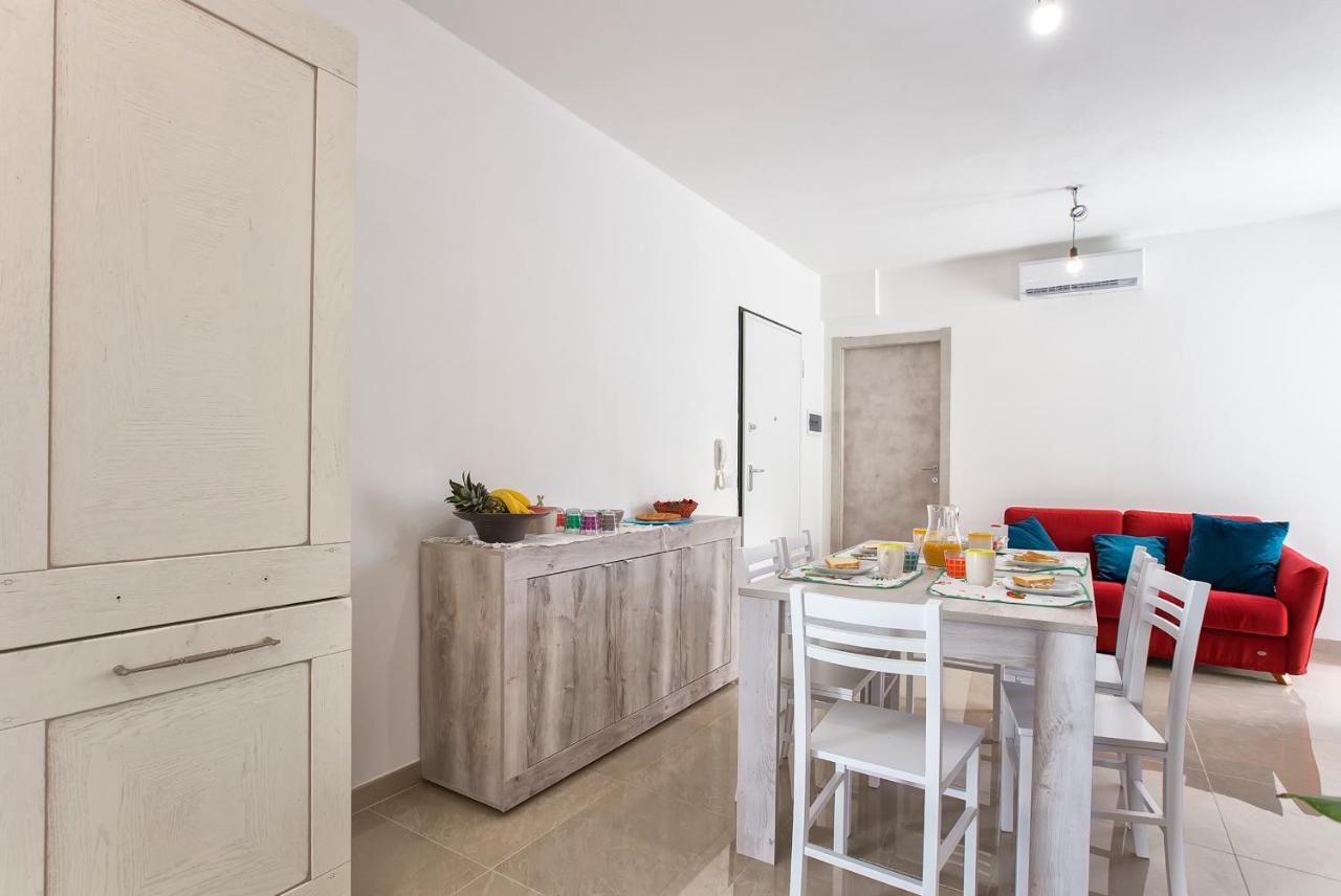 Il Giardino Fiorito Casa Vacanze Alghero Luaran gambar