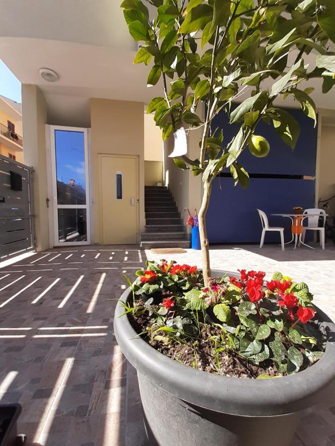 Il Giardino Fiorito Casa Vacanze Alghero Luaran gambar