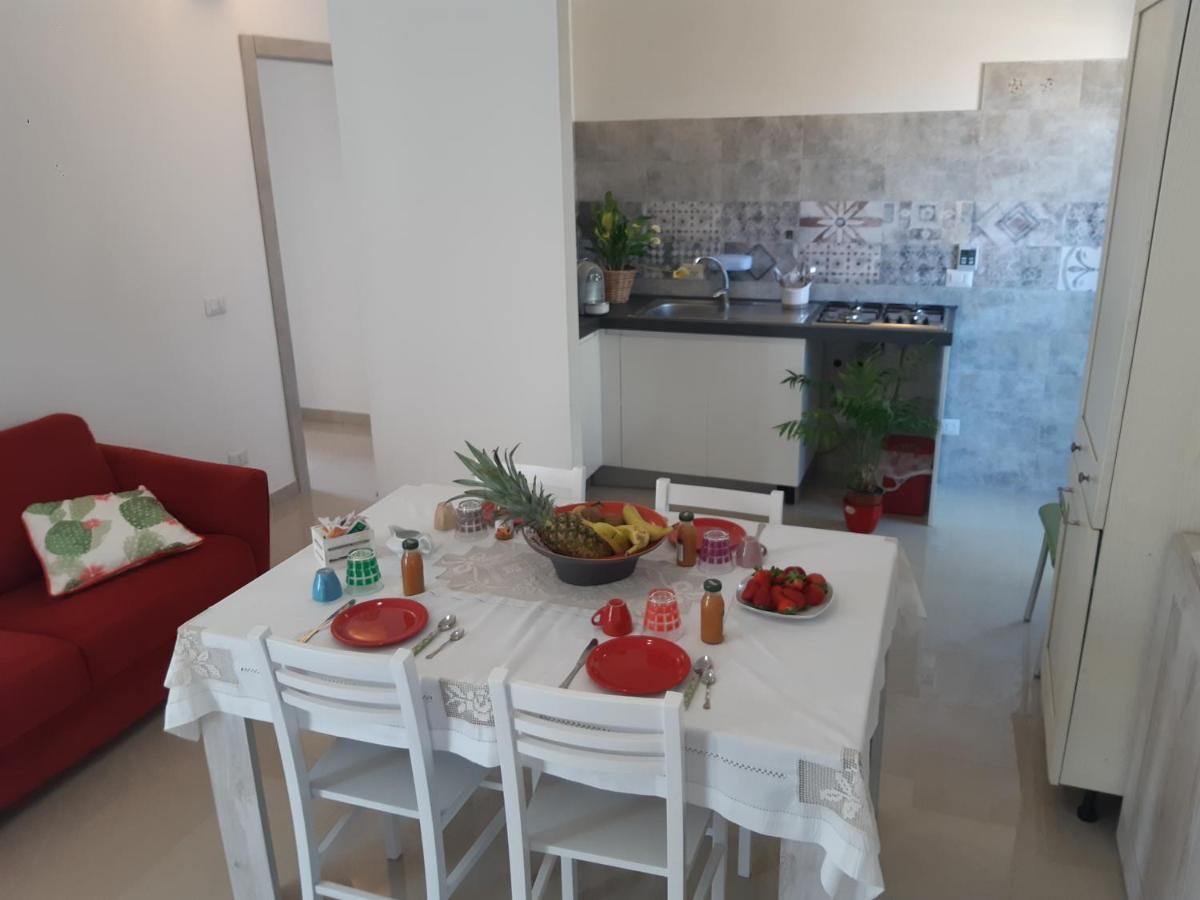 Il Giardino Fiorito Casa Vacanze Alghero Luaran gambar